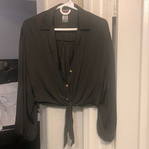 Black crop blouse